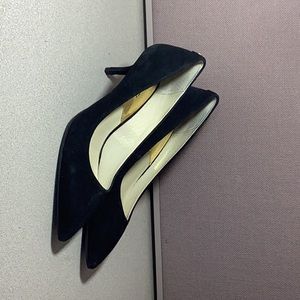 Michael kors kitten heel black Swede size 8